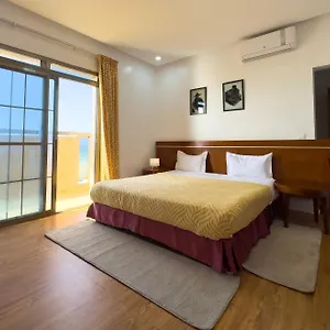 oasis-dakar.hotelsdakar.com/