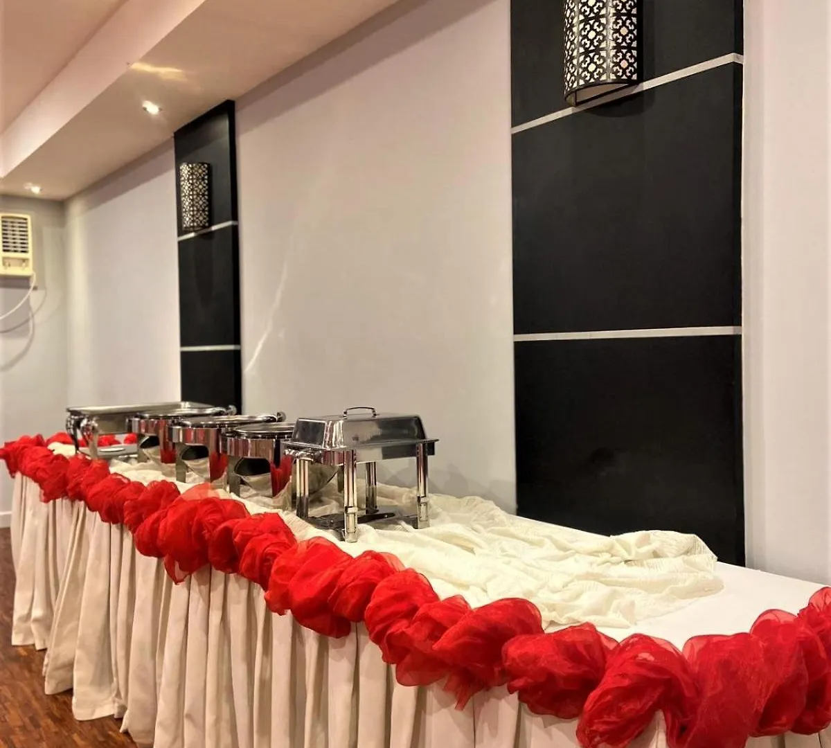 *** Hotel apartamentowy Copacabana Apartment Hotel Pasay Filipiny