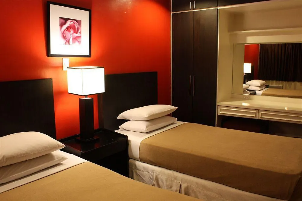 Copacabana Apartment Hotel Pasay 3*,