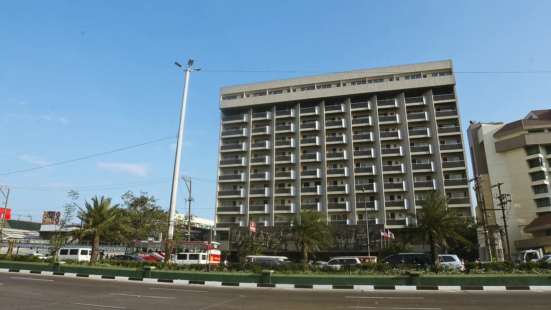 Copacabana Apartment Hotel Pasay